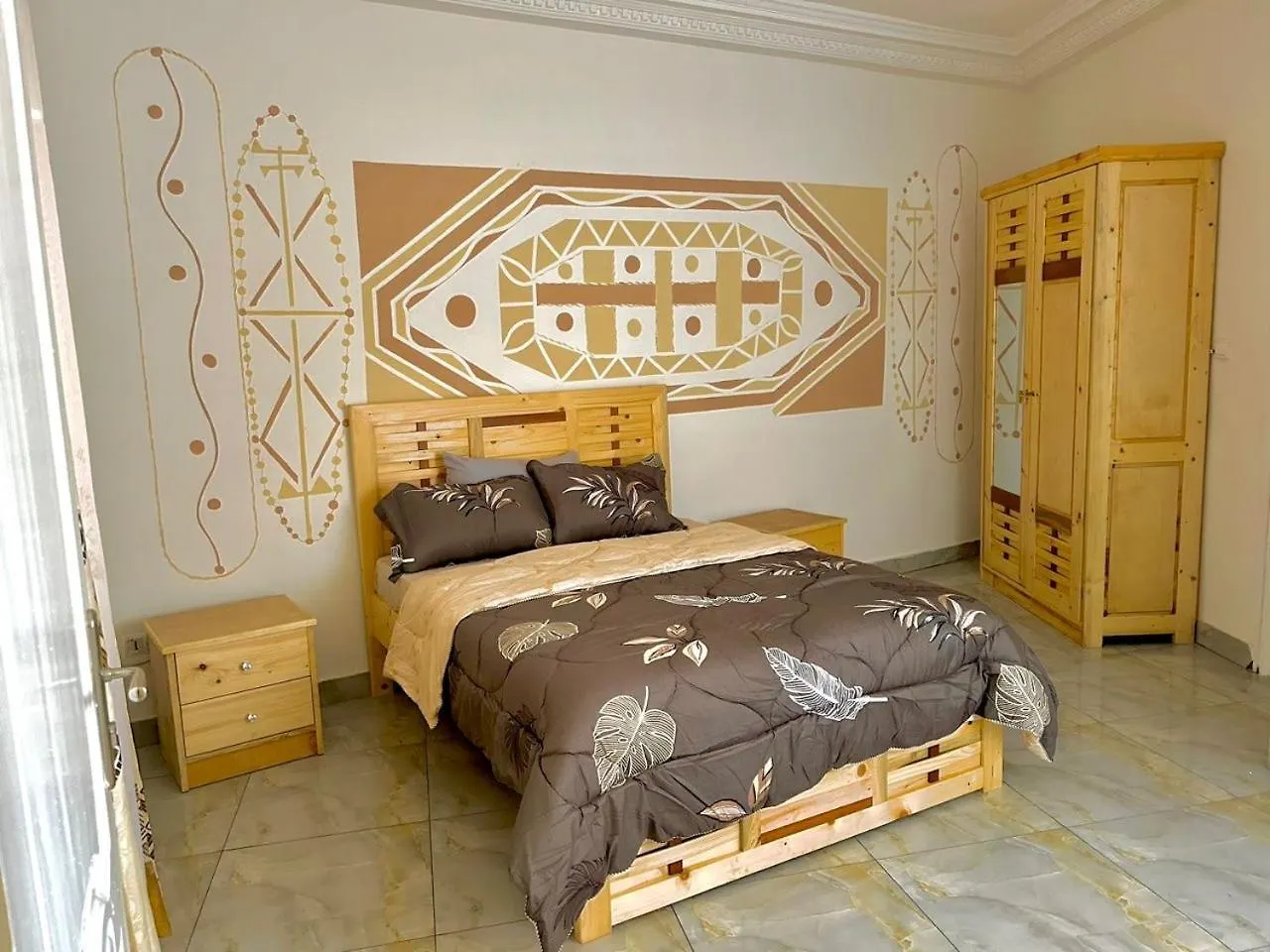 Large 3 Bedroom Apartment Dakar